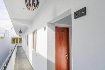 هتل Suites De La Parra
