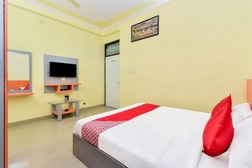 Hotel O Suraj Villa