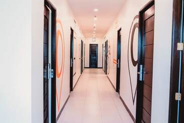 هتل Trip Inn Near Airport Or City Center