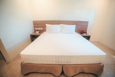 هتل Trip Inn Near Airport Or City Center