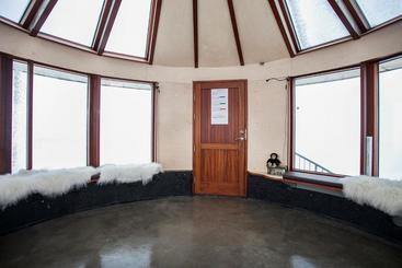 Klettar Tower Iceland
