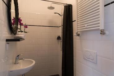 تختخواب و صبحانه Canal House The Tannery Amsterdam