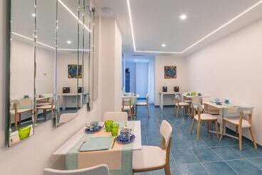 تختخواب و صبحانه Casa Dolce Casa