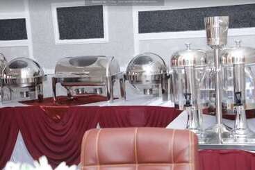 Glo Ran Hotel And Event Place