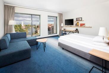 هتل Holiday Inn Gdansk   City Centre, An Ihg