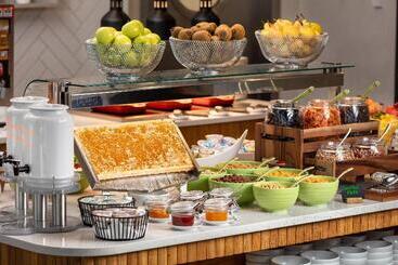 هتل Holiday Inn Gdansk   City Centre, An Ihg