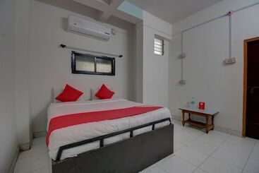 هتل Lucky Star By Oyo Rooms