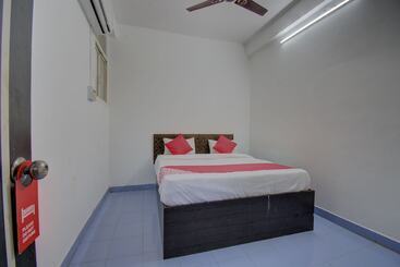 هتل Lucky Star By Oyo Rooms