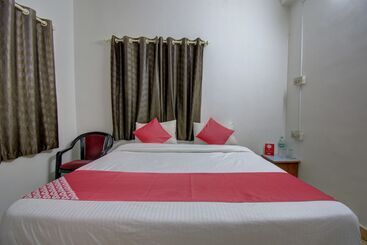 هتل Lucky Star By Oyo Rooms