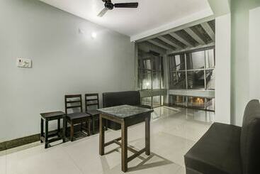 هتل Navneet Residency By Oyo Rooms