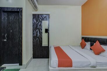 هتل Navneet Residency By Oyo Rooms