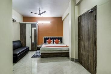 هتل Navneet Residency By Oyo Rooms