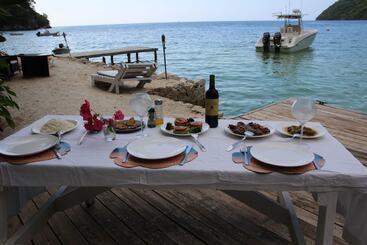 تختخواب و صبحانه Chez Max, Cadras Haiti