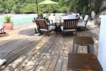 تختخواب و صبحانه Chez Max, Cadras Haiti
