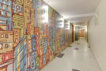 Waterlane Island Hostel&apartments