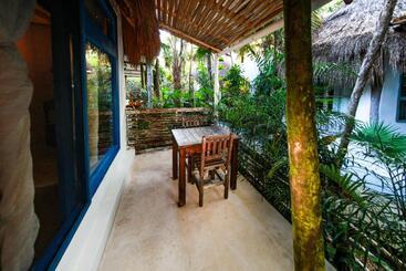 هتل Cormoran Tulum & Cenote