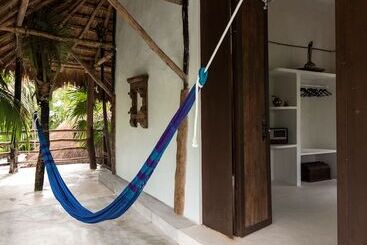 هتل Cormoran Tulum & Cenote