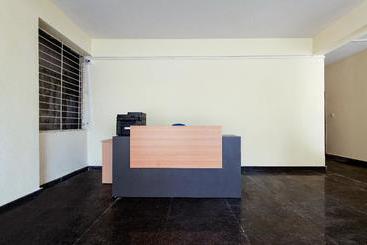 酒店 Deepansh Plaza By Oyo Rooms