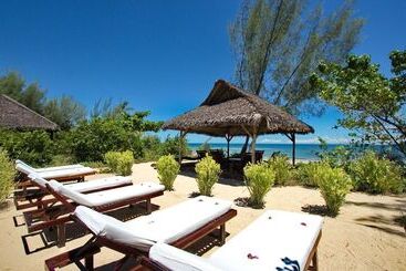 هتل Naturalia Lodge