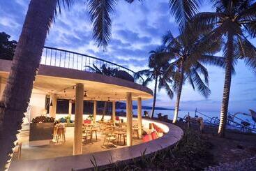 هتل The Tiing Tejakula Villas