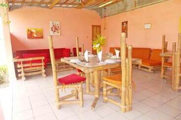 Imans Hotel Dabou