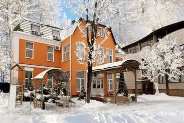 Kras Hotel Resort Spa