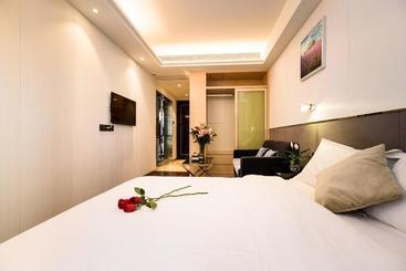Lv Jia Apartment