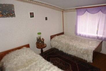 پانسیون Artsiv Guesthouse
