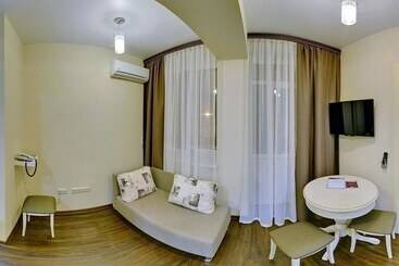 Apart Hotel Compliment