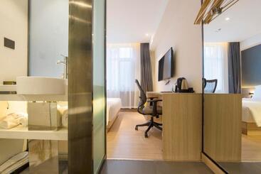 Atour Light Hotel Jianguomen Beijing