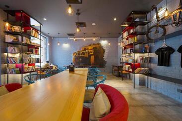 Atour Light Hotel Jianguomen Beijing