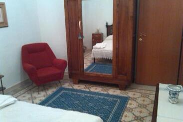 Ex B&b La Bicocca   Via Umberto 15, Iun S1733