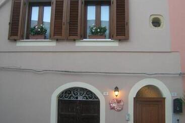 Ex B&b La Bicocca   Via Umberto 15, Iun S1733