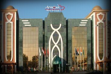 هتل Aracan