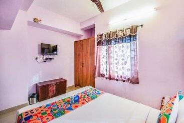 هتل Fabexpress Sorgam Service Apartment