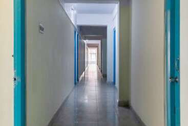 هتل Hindustan By Oyo Rooms