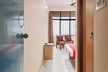 هتل Hindustan By Oyo Rooms