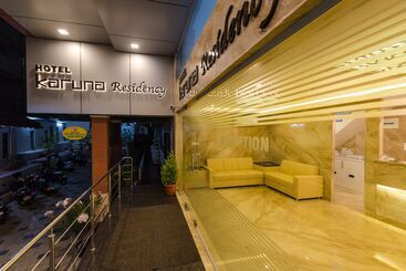 هتل Karuna Residency