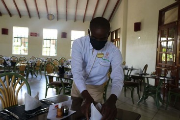 هتل Maanzoni Lodge