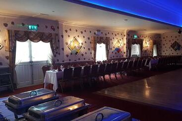 هتل The Coach House