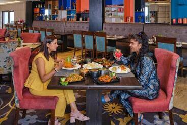 هتل Zone By The Park, Jammu