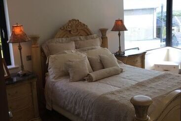 No50 Boutique Bed & Breakfast