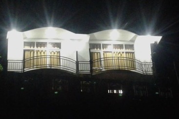 پانسیون Lilly Guest Inn