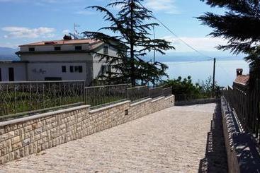 Villa Allegra