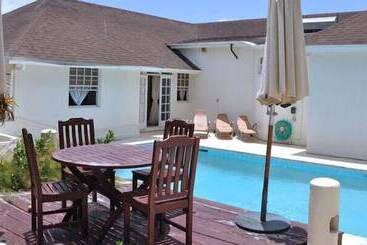 Villa Belleview