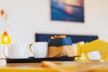 Aelia Apartments & Suites