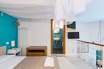 تختخواب و صبحانه Napoli Napoli Rooms