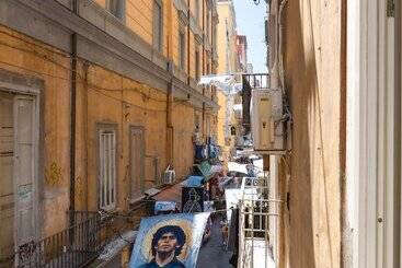 تختخواب و صبحانه Napoli Napoli Rooms