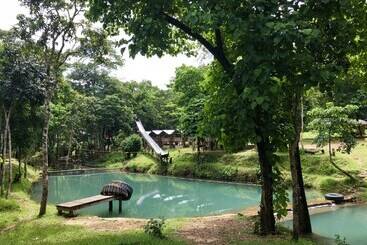 Отель Mount Avangan Eco Adventure Park