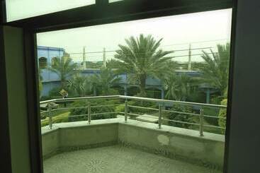 هتل National Club